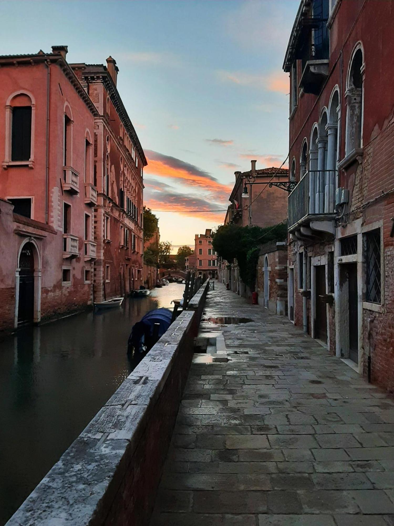 Ca' Dino Venice - Canal View Veneza Exterior foto